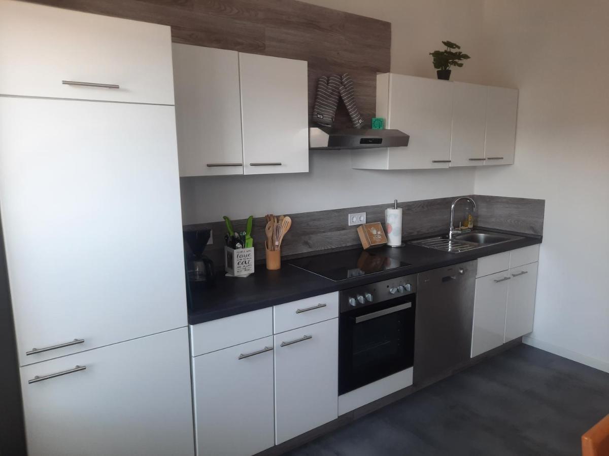 Exklusive Wohnoase Mit 3 Schlafzimmern Mwst Ausweisbar Grosser Balkon In Toller Lage Von Melsungen Exterior photo